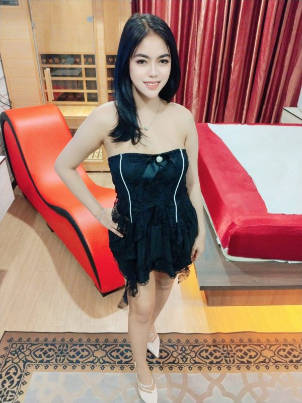 Sabrina - Image 3