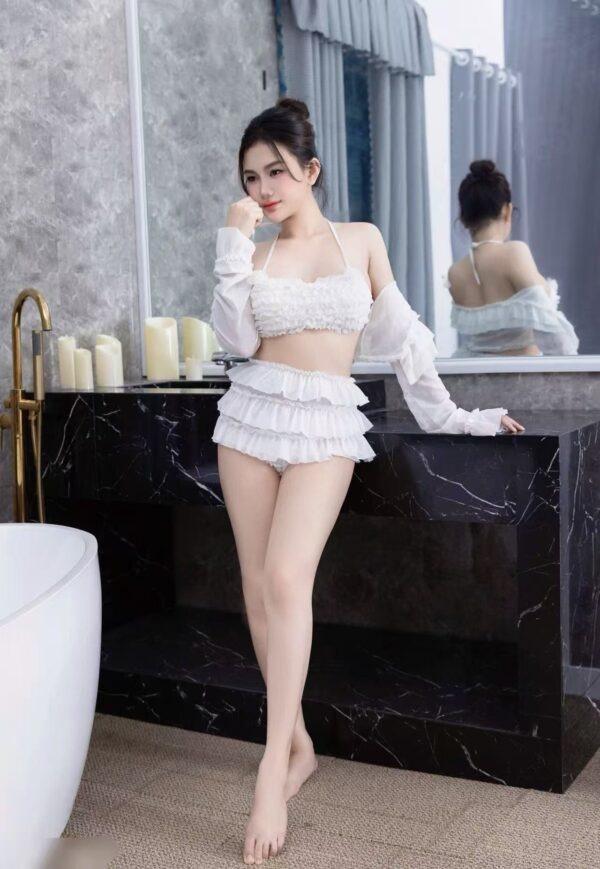 Vivian - Image 3