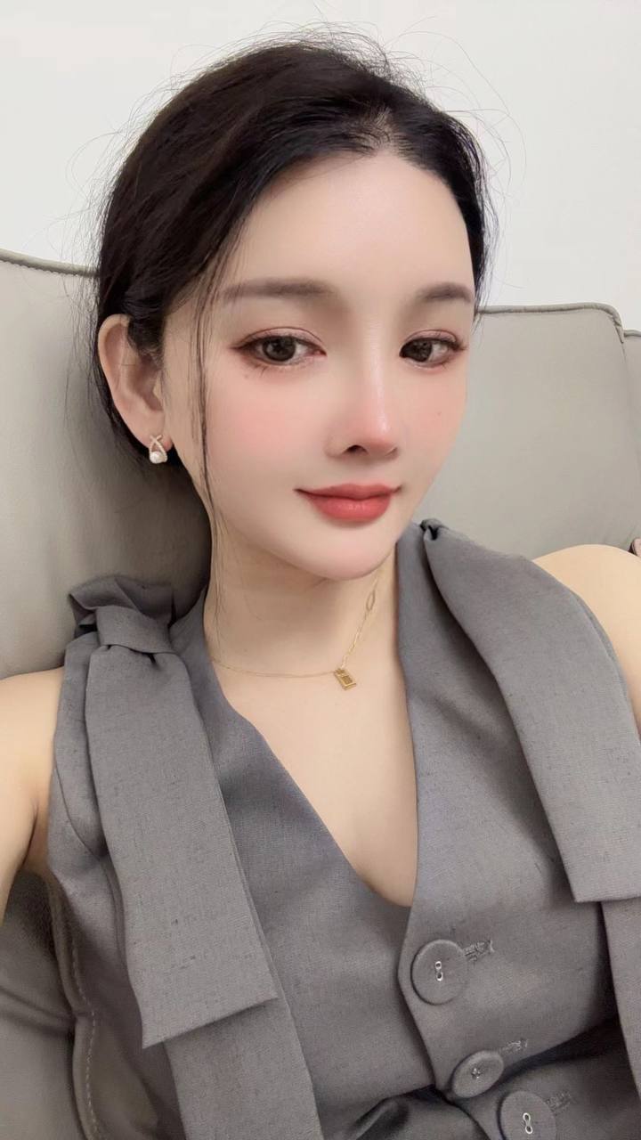 YangYang - Image 2