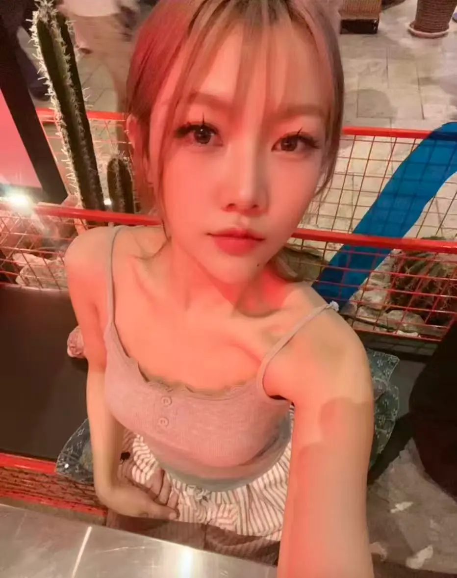 Pinky - Image 3