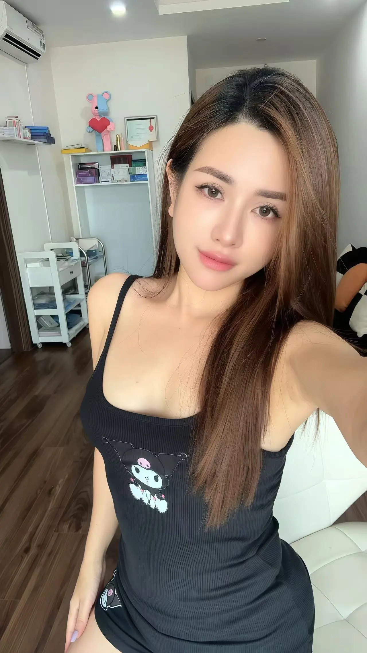 Suri - Image 2